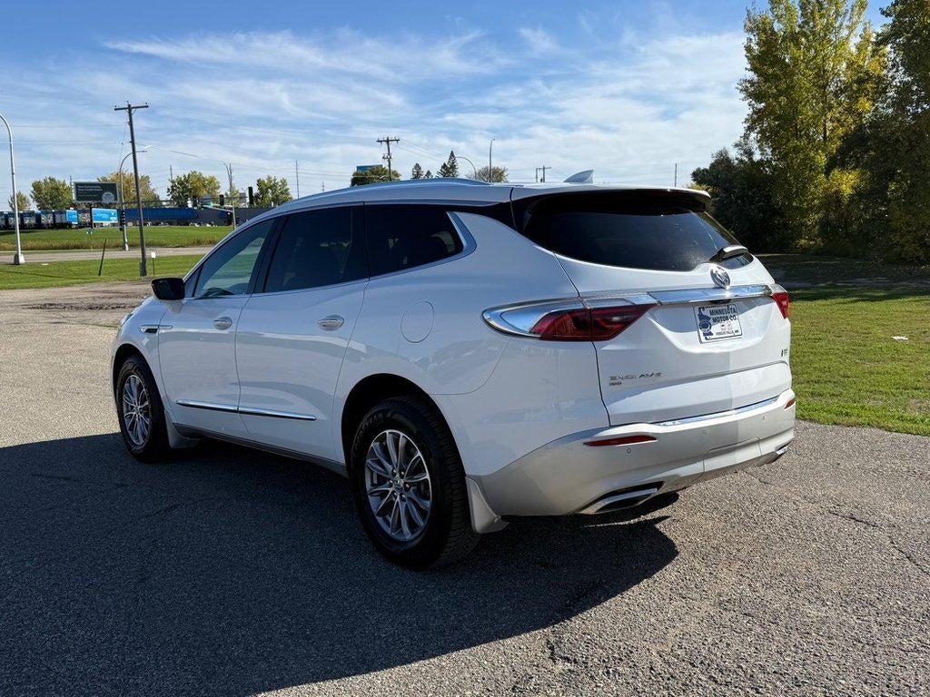 2023 Buick Enclave Essence