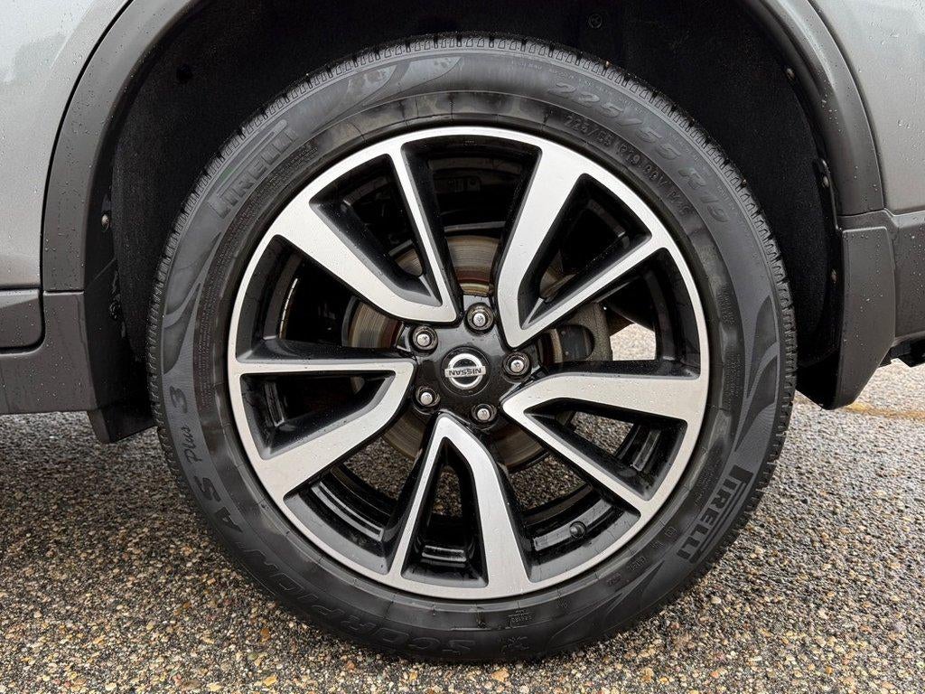2020 Nissan Rogue SL