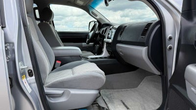 2008 Toyota Tundra 4WD Truck SR5