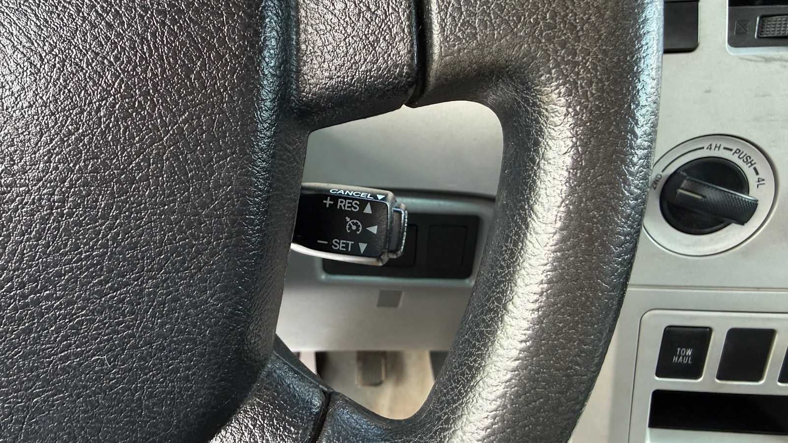 2008 Toyota Tundra 4WD Truck SR5