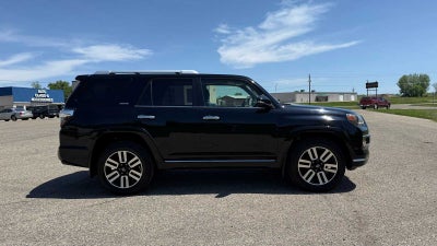 2017 Toyota 4Runner SR5