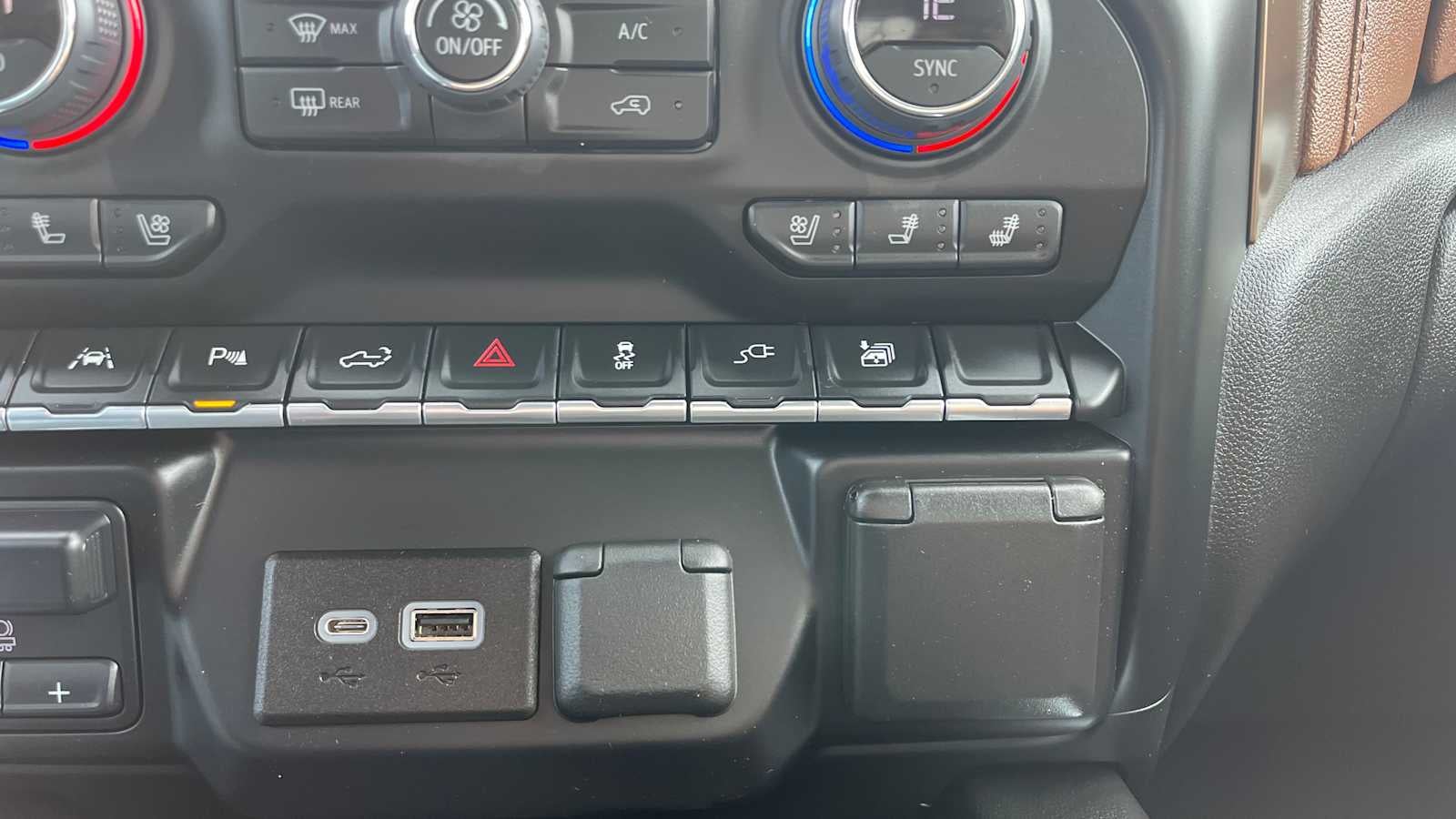 2022 Chevrolet Silverado 1500 LTD High Country