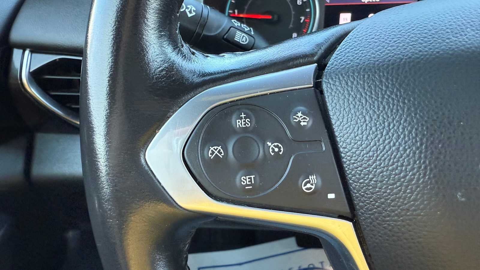 2022 Chevrolet Traverse RS