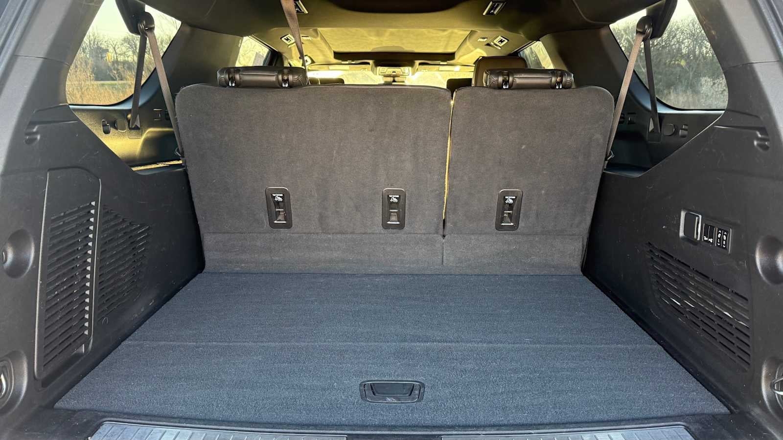 2024 Chevrolet Suburban High Country