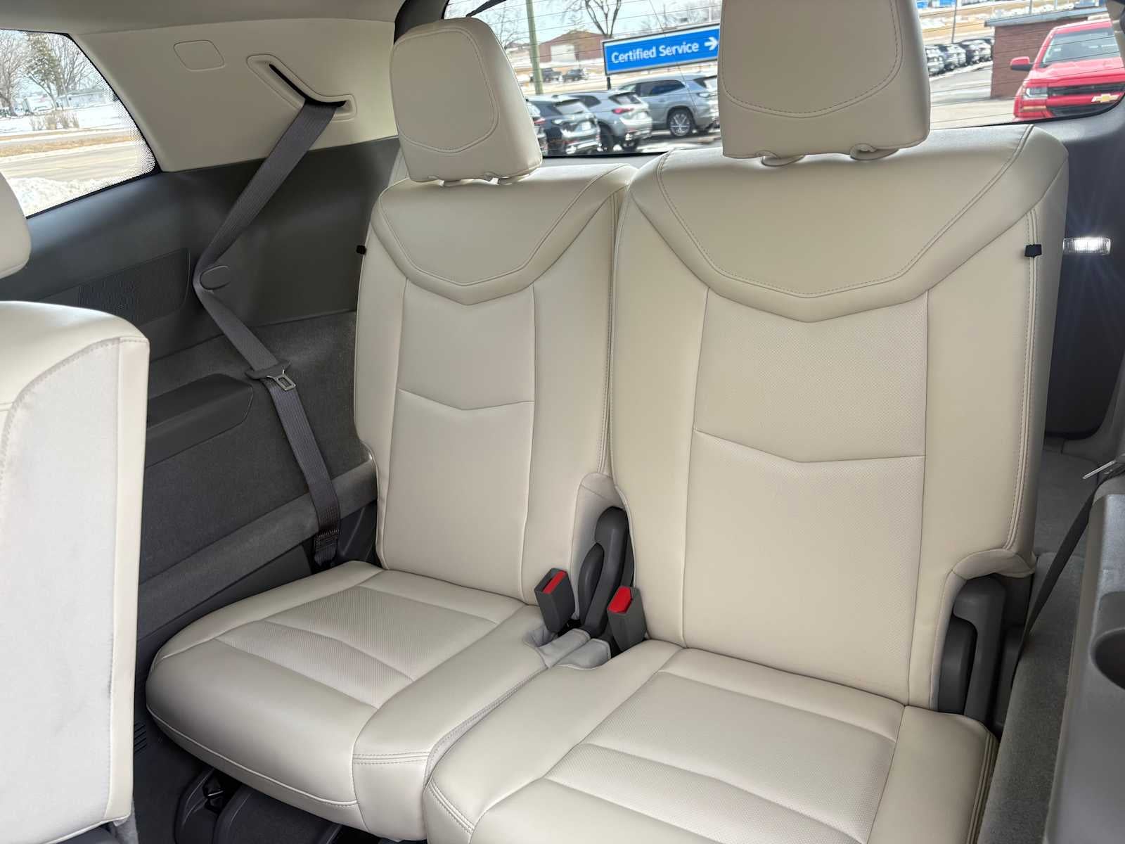 2025 Cadillac XT6 Premium Luxury