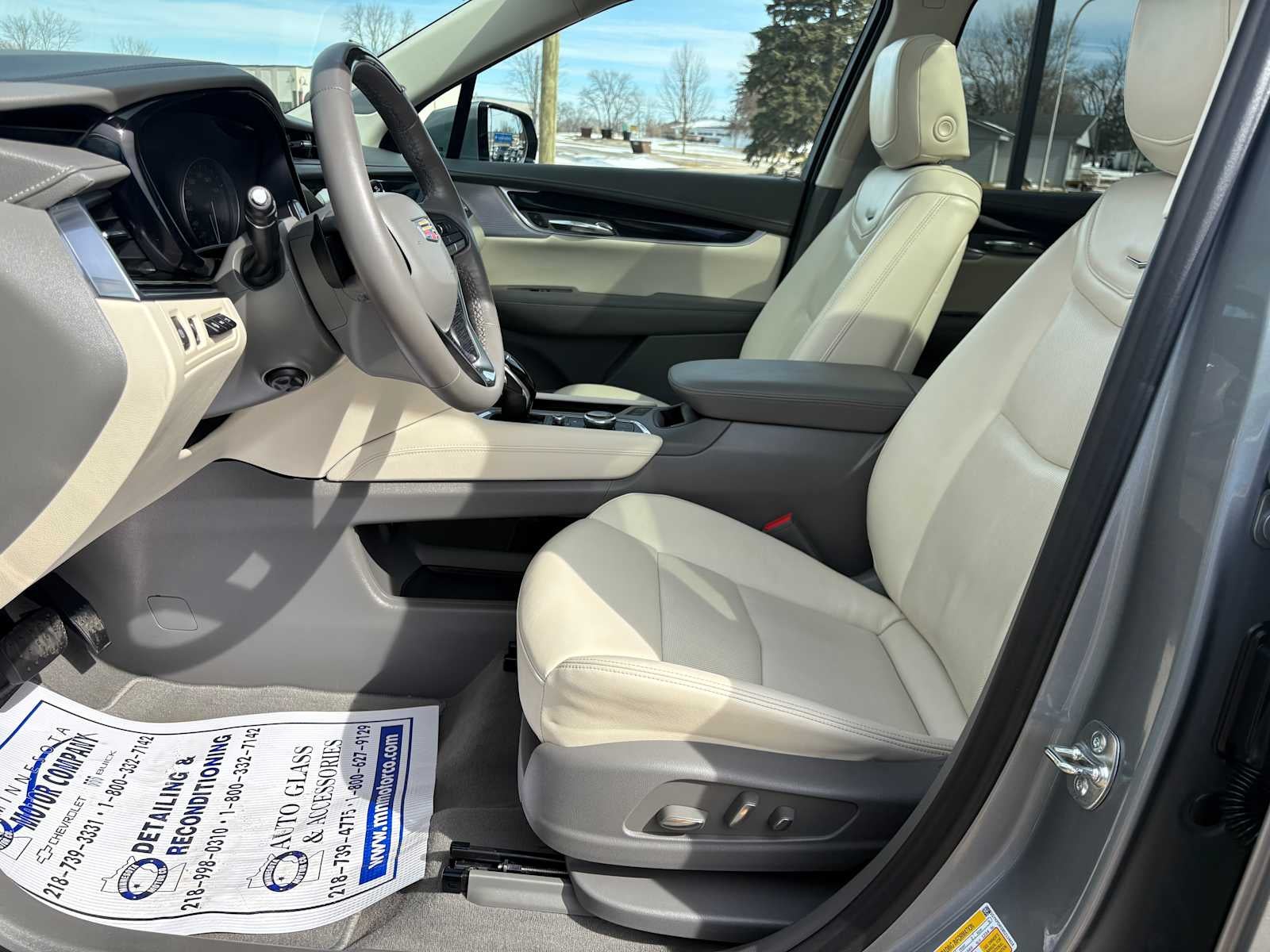 2025 Cadillac XT6 Premium Luxury