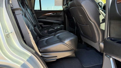 2018 Cadillac Escalade Luxury