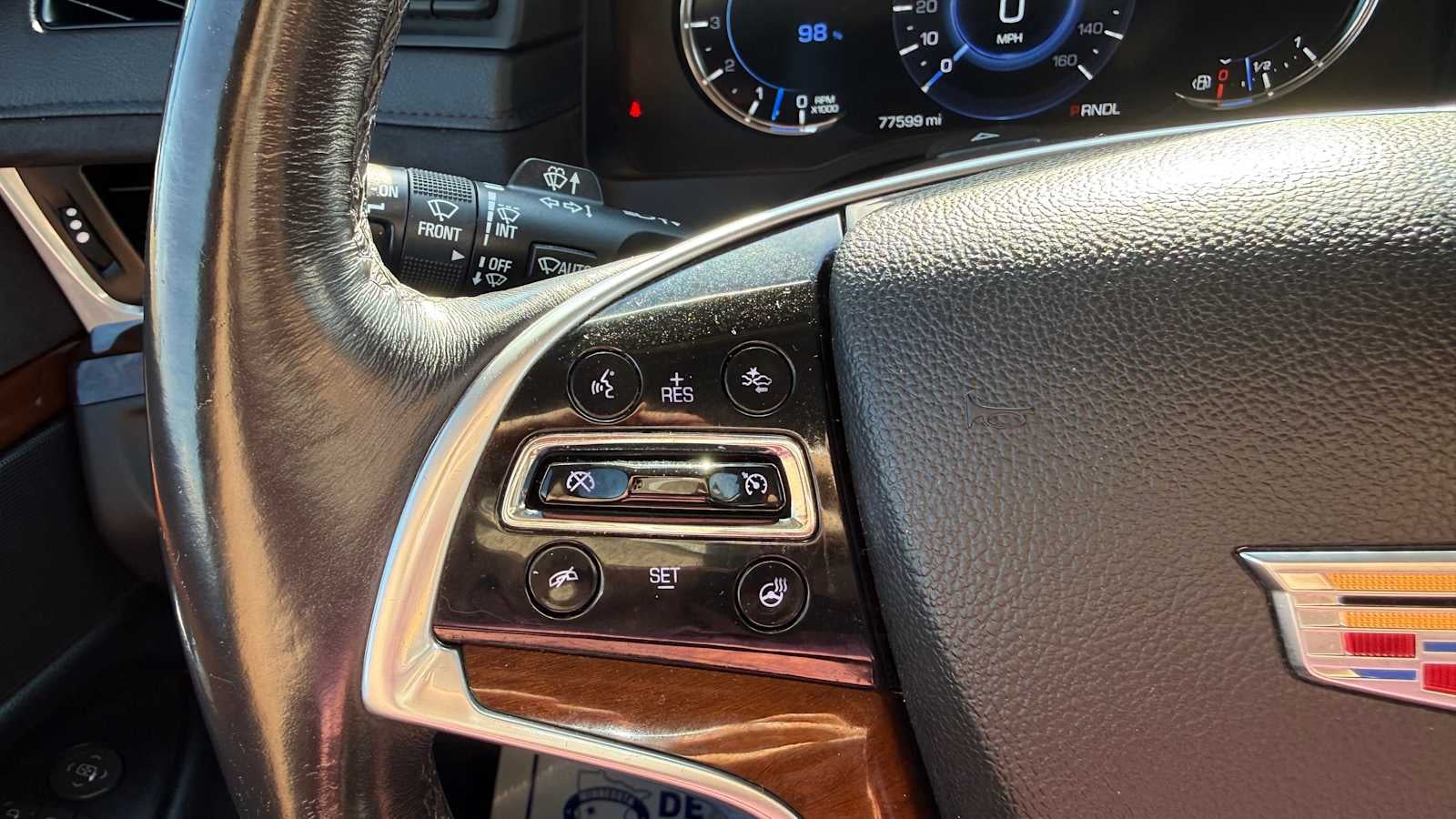 2018 Cadillac Escalade Luxury