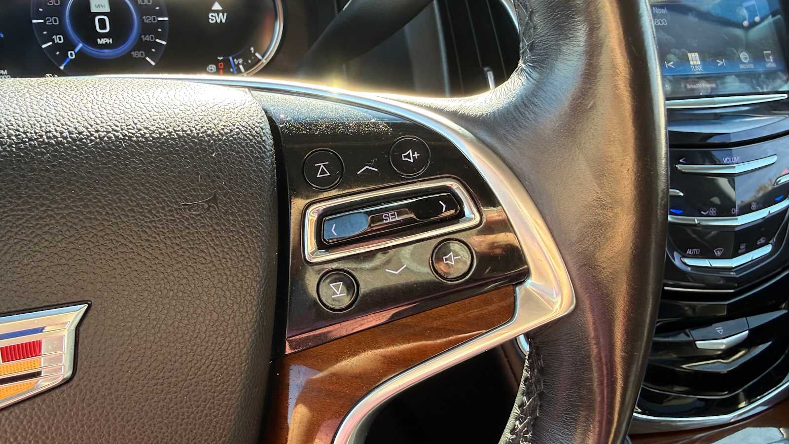 2018 Cadillac Escalade Luxury