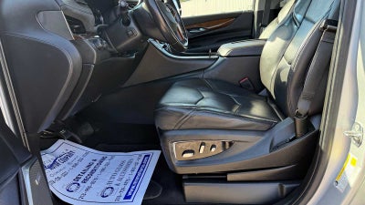 2018 Cadillac Escalade Luxury
