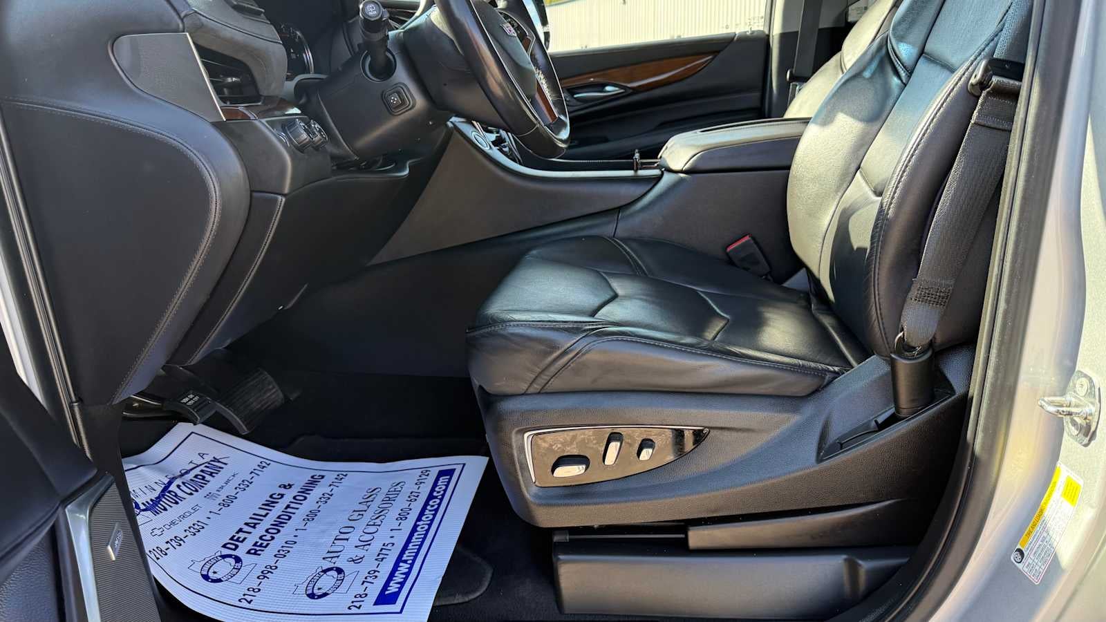 2018 Cadillac Escalade Luxury