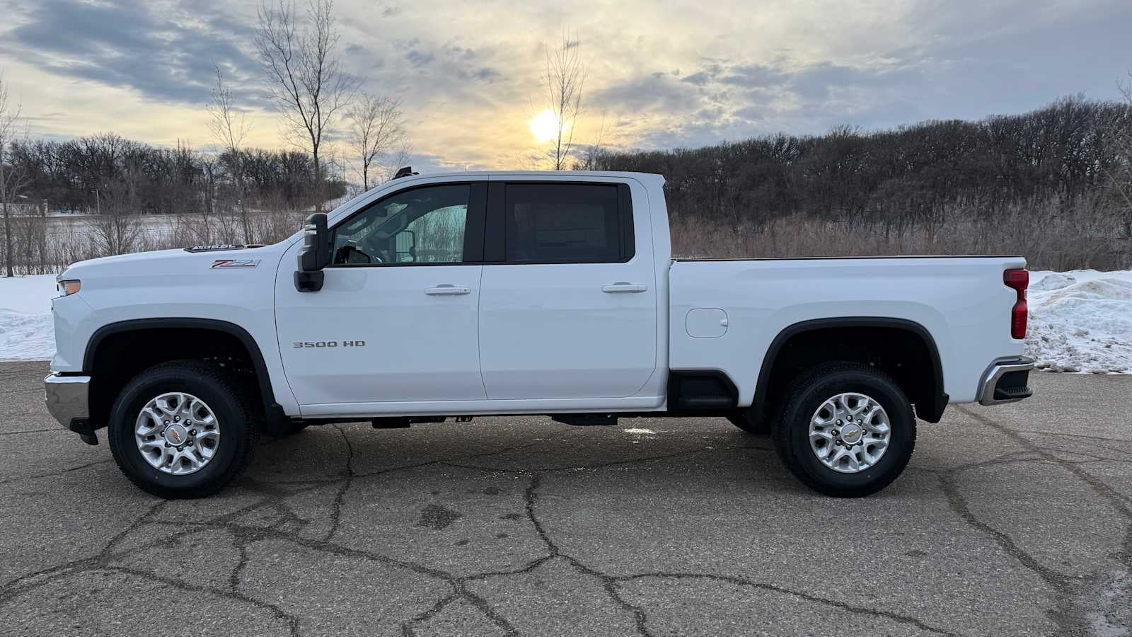 2026 Chevrolet Silverado 3500 HD LT