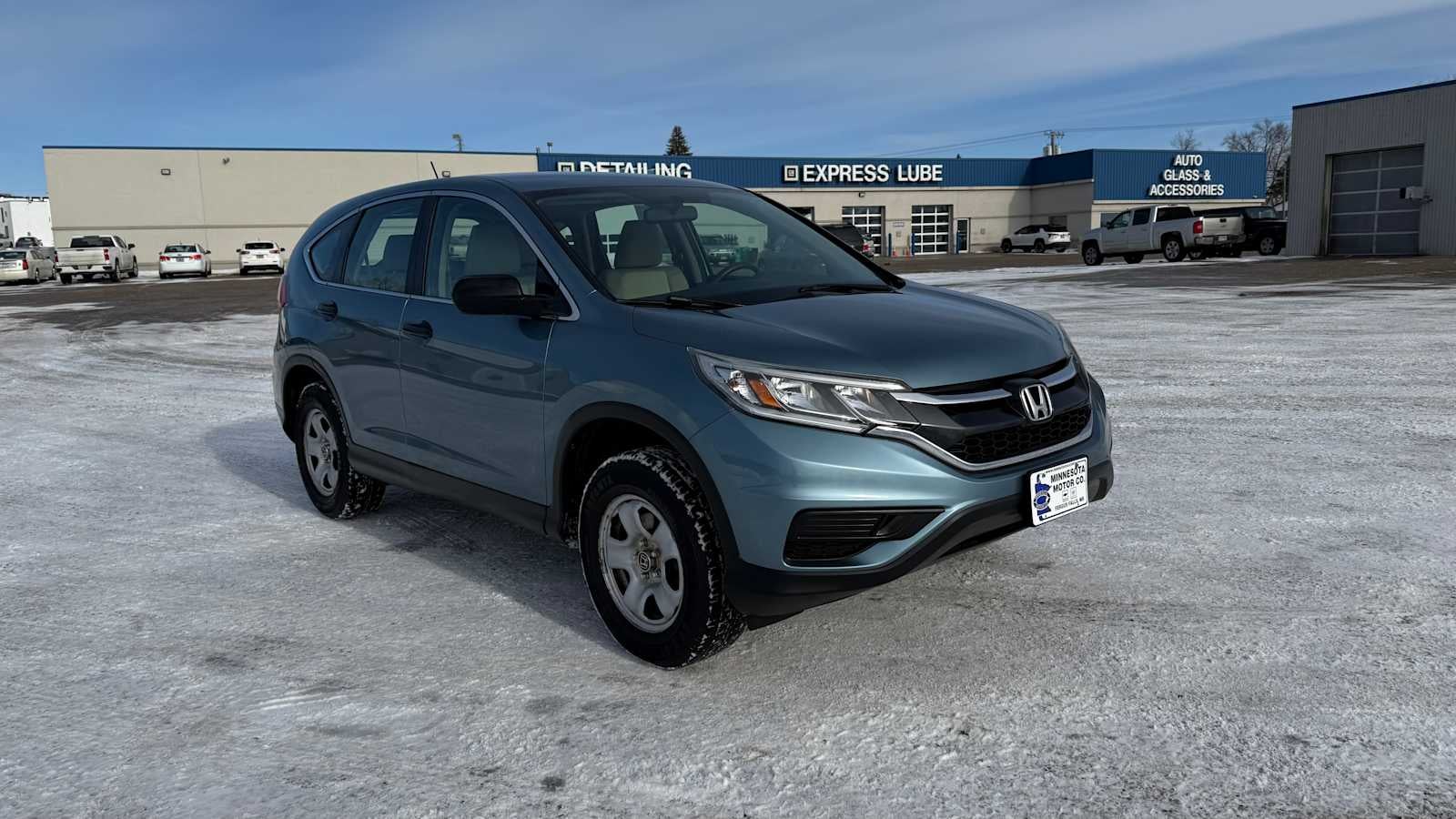 Used 2015 Honda CR-V LX with VIN 2HKRM4H38FH690867 for sale in Fergus Falls, Minnesota