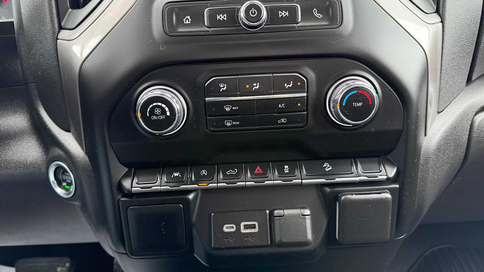 2023 Chevrolet Silverado 1500 Custom Trail Boss