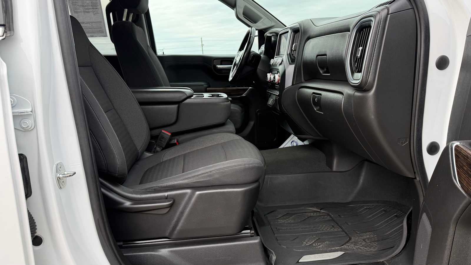 2021 GMC Sierra 1500 SLE