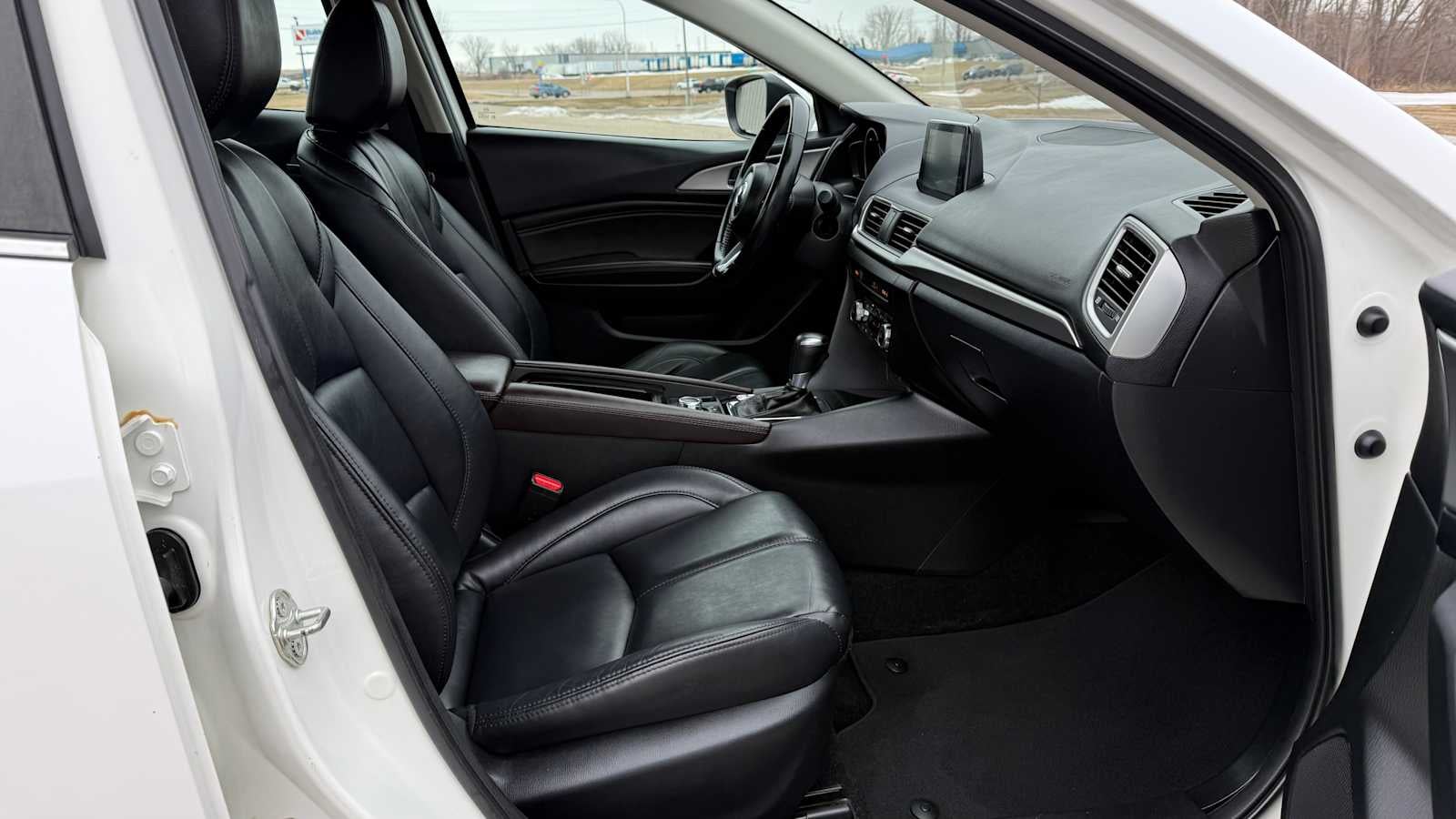 2018 Mazda Mazda3 4-Door Touring