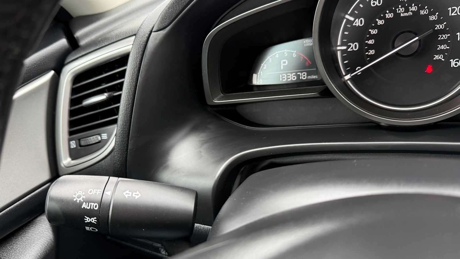 2018 Mazda Mazda3 4-Door Touring