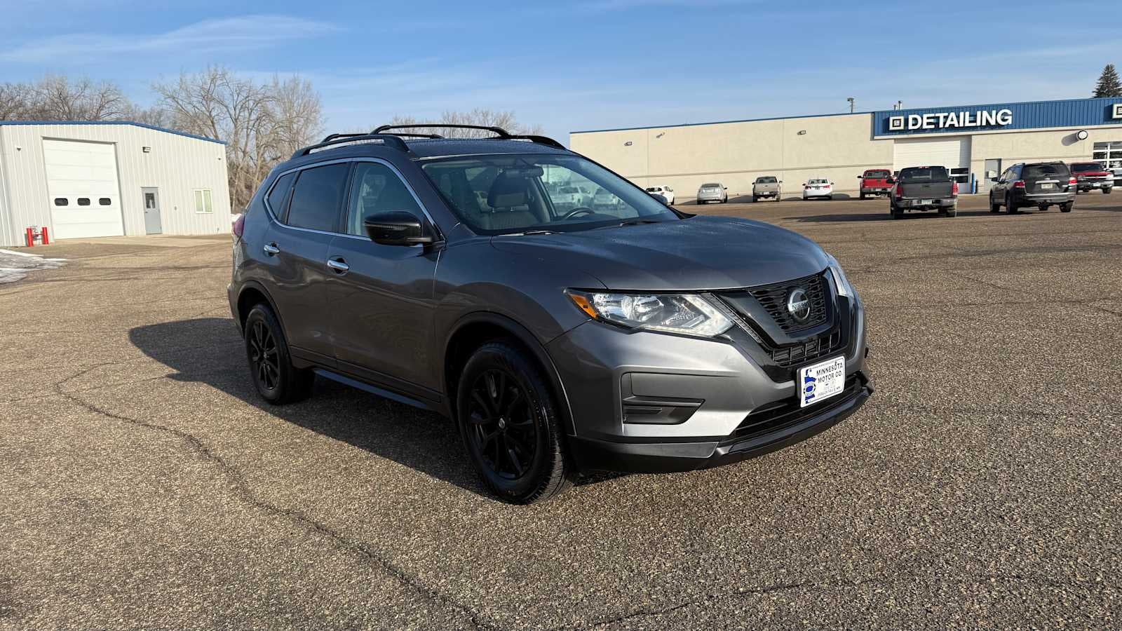 Used 2018 Nissan Rogue SV with VIN 5N1AT2MV2JC819584 for sale in Fergus Falls, Minnesota